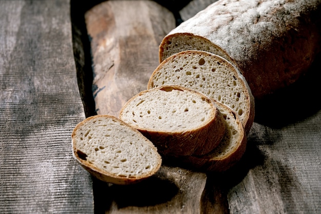Pan de centeno y trigo artesanal