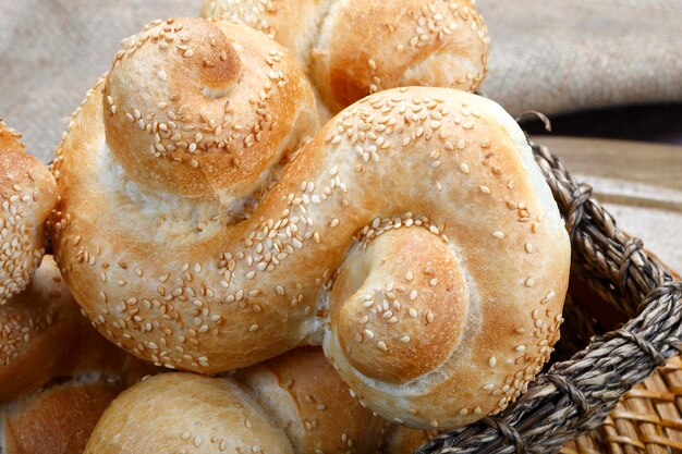 Pan de desayuno horneado con harina integral