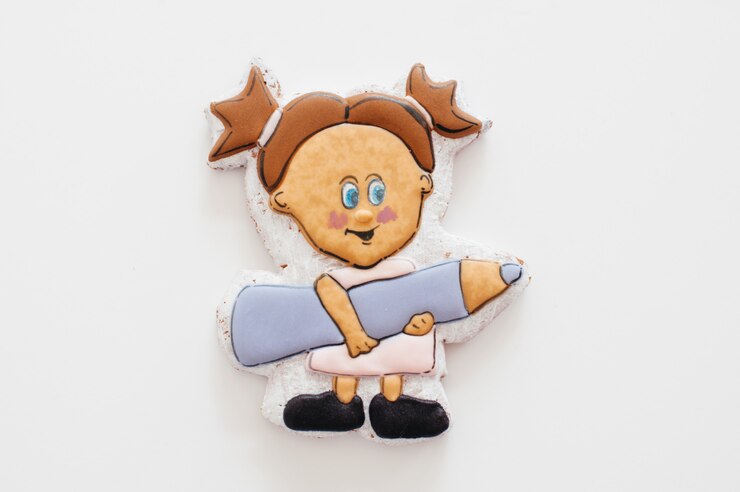 Foto pan de jengibre brillante y sabroso en forma de niños