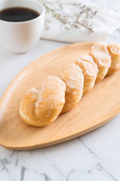 Foto pan de mantequilla recién hecho