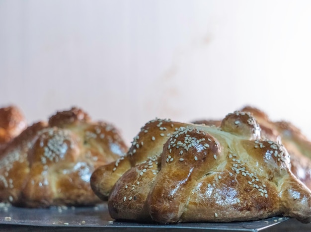 Pan de Muerto pan dulce mexicano en Día de Muertos