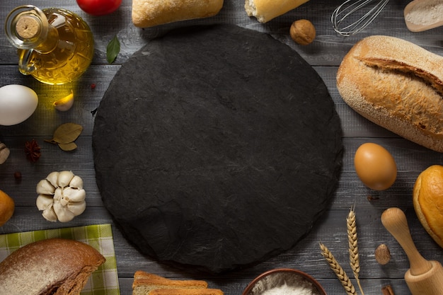 Pan y productos de panadería en madera