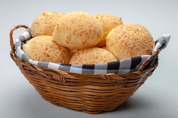 Pan de queso brasileño, pao de queijo