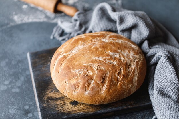 Pan recién horneado delicioso