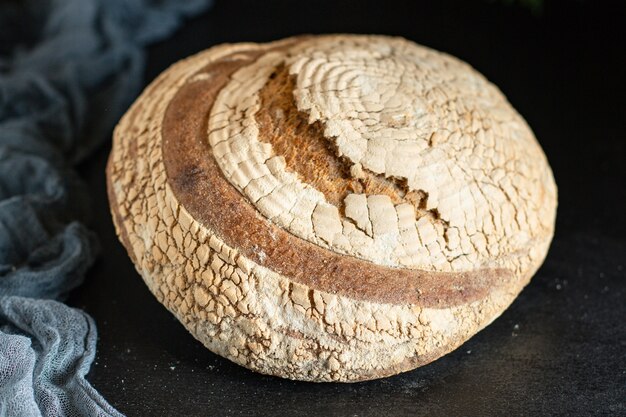 pan de trigo levadura de centeno o levadura horneado casero natural orgánico listo para comer