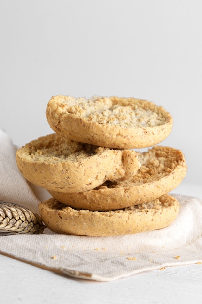 Panadería típica de pan seco de Puglia llamado friselle