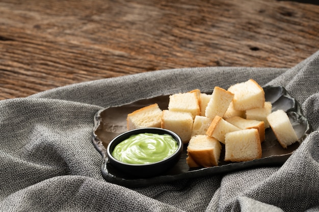 Pandan creme pão tailandês sobremesa doce