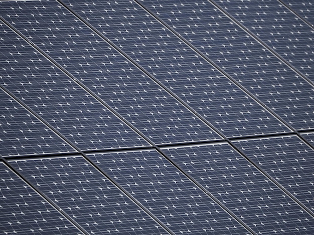 Los paneles de energía solar se cierran