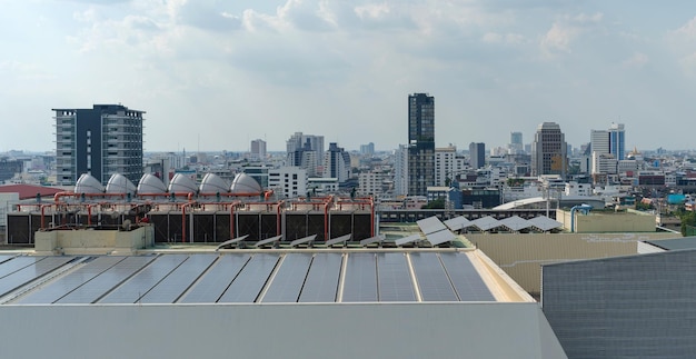 Paneles solares en el techo