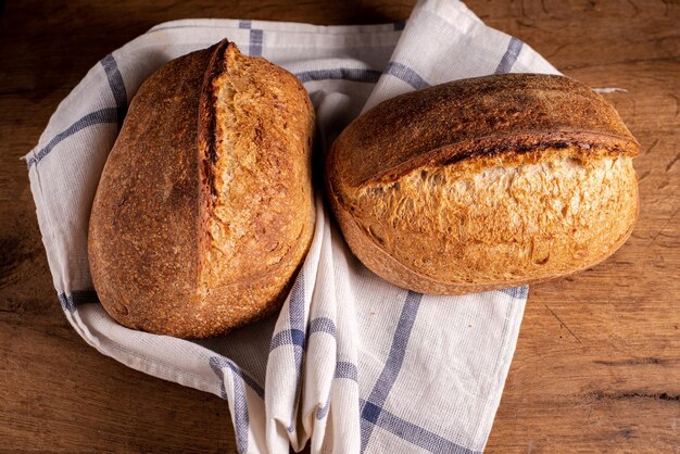 Panes caseros de masa madre