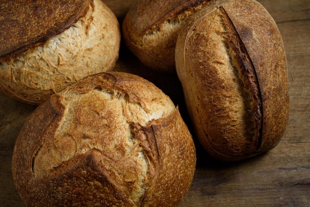 Panes caseros de masa madre