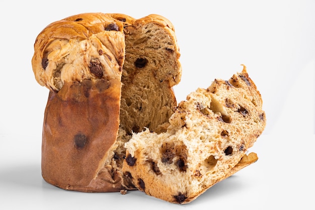 Panetone com chocolate, bolo de sobremesa tradicional italiana.