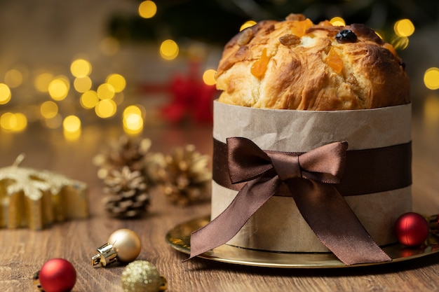 Panetone de natal com fita