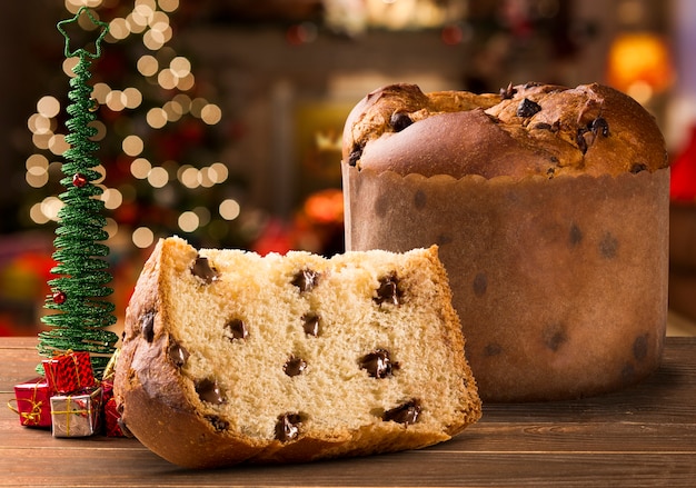 Panettone es el postre tradicional italiano para navidad.