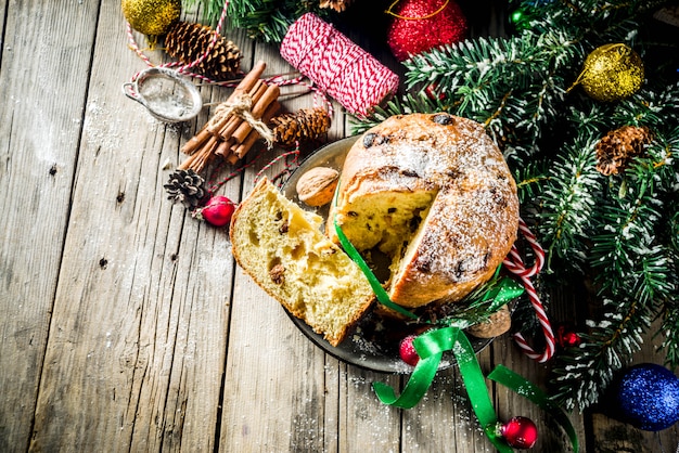 Panettone tradicional de Navidad