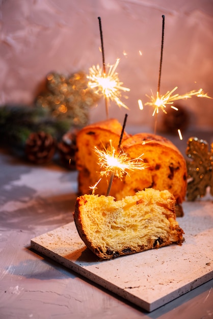 Panettone und Wunderkerzen