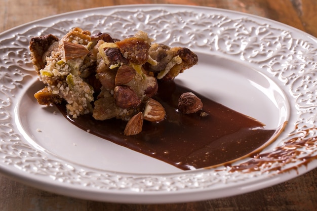 Panforte de sobremesa com creme de café