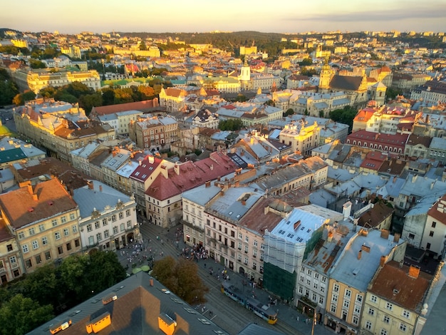 Panorama de la ciudad europea de Lviv