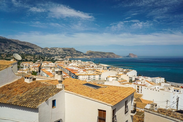 Panorama de la Costa Blanca desde el mirador en Altea España