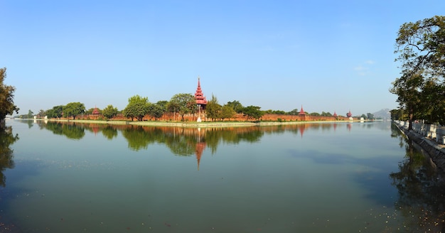 Panorama da Muralha do Forte e Mandalay Hill