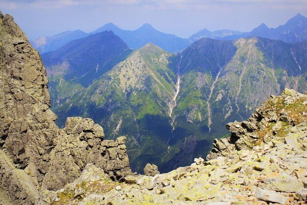 Panorama der Hohen Tatra mit Schnee auf dem Berg Slowakei