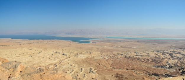 Panorama del Desierto de Judea y el Mar Muerto