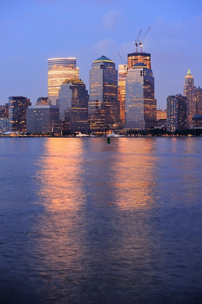 Panorama do crepúsculo de manhattan da cidade de nova york