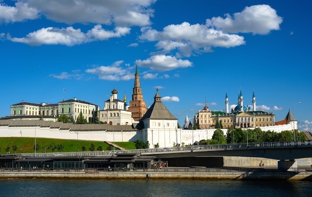 Panorama do Kremlin de Kazan no verão Tartaristão Rússia