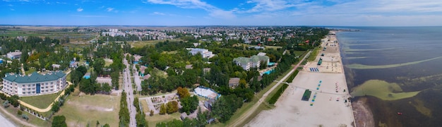 Panorama do quadrocopter da cidade de Skadovsk. Ucrânia