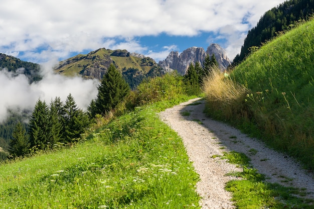 Panorama do vale de Fassa