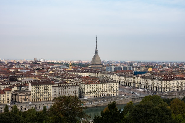 Panorama einer italienischen Stadt