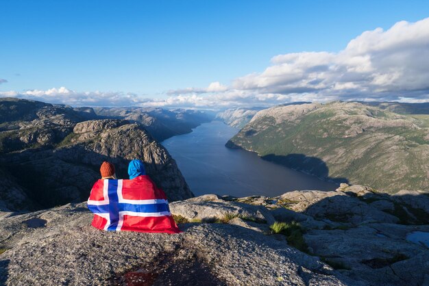 Panorama del fiordo de Lyse, Noruega