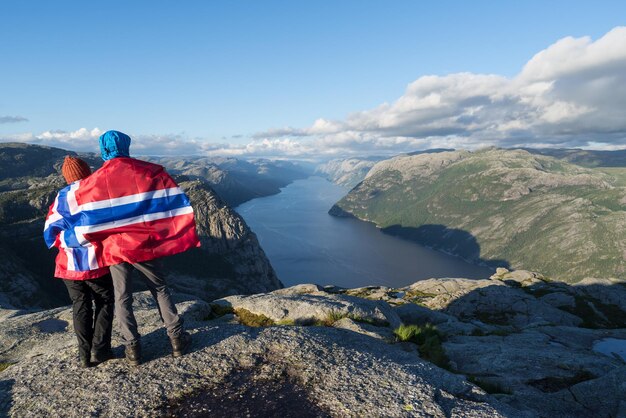 Panorama del fiordo de Lyse, Noruega