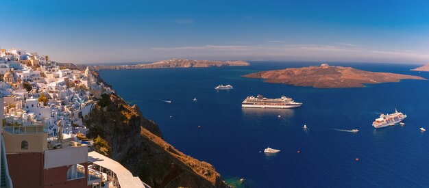 Panorama de Fira, Santorini, Grecia