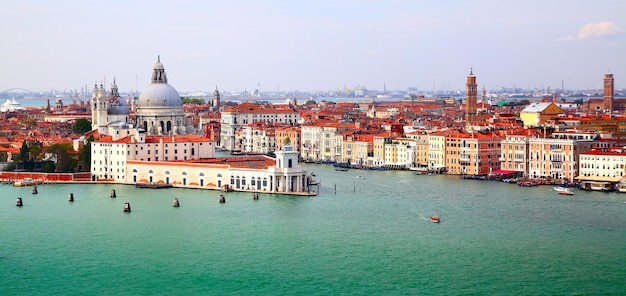 Panorama del Gran Canal de Venecia, Italia