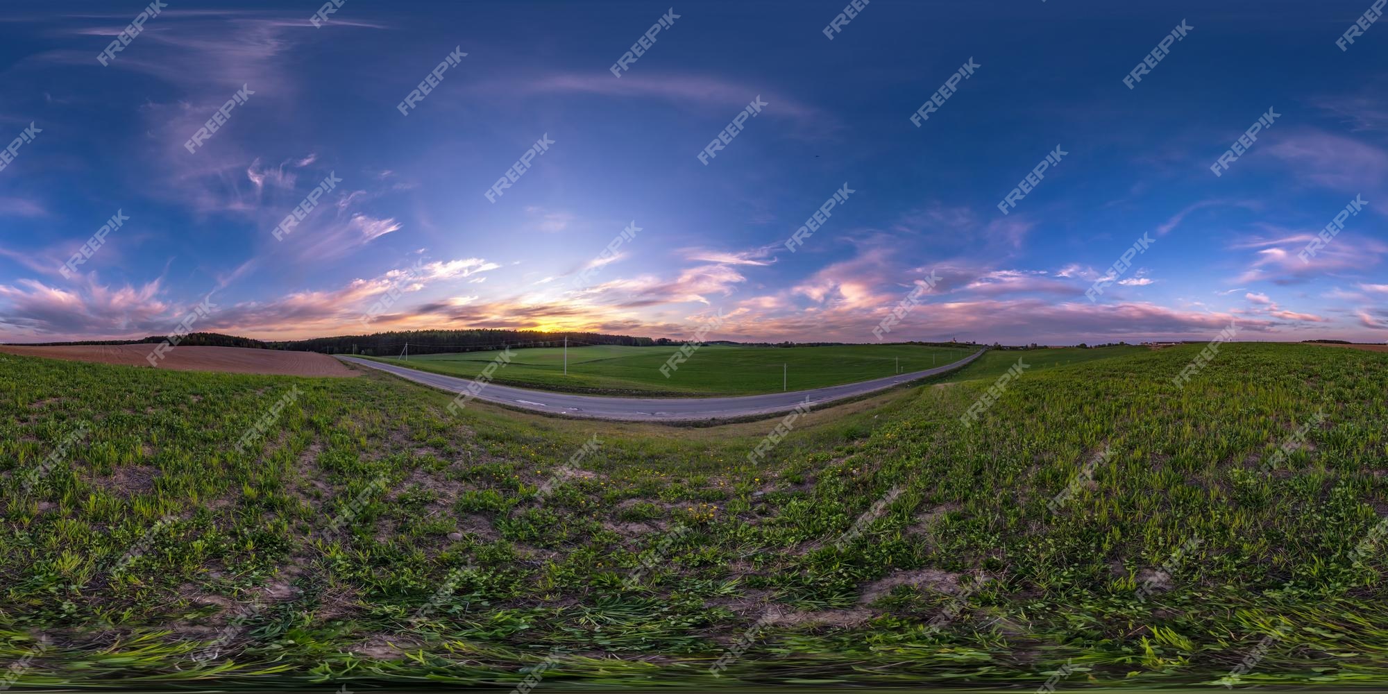 Céu azul com belas nuvens fofas sem chão panorama hdri sem costura