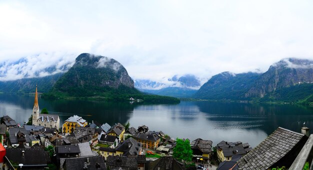 Foto panorama del lago de hallstatt