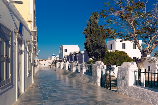 Panorama Oia o Ia en la isla Santorini, Grecia