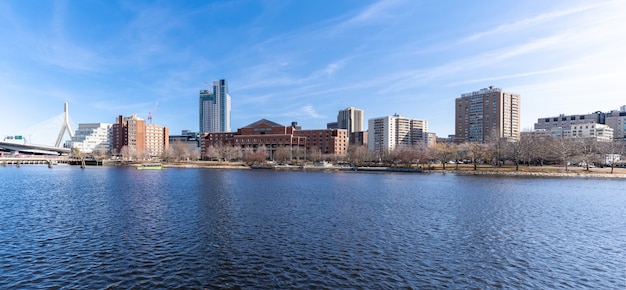 Foto panorama del puente de boston zakim