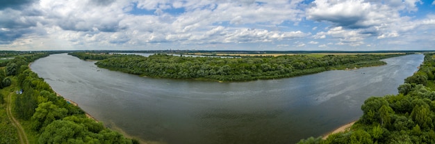 Panorama del rio oka