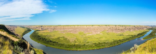 Panorama del río Red Deer en Drumheller Canadá