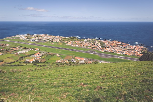 Panorama de Santa Cruz en la isla de Flores Azores Portugal