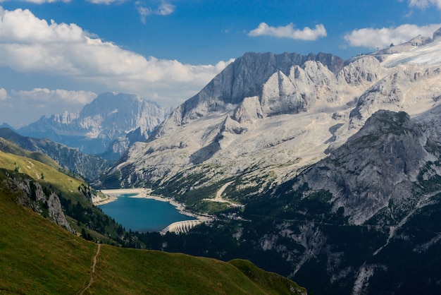 Panorama über den Marmolada-Gletscher