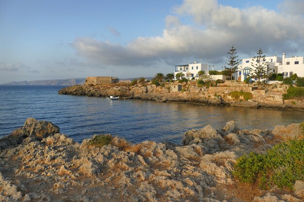 Panoramablick auf Avlemonas Bucht in Kythera, Griechenland