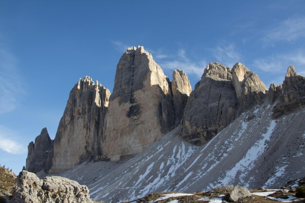 Foto panoramablick auf berge gegen den himmel