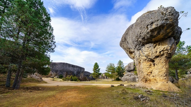 Panoramablick auf den erstaunlichen Nationalpark Ciudad Encantada in Cuenca, Spanien