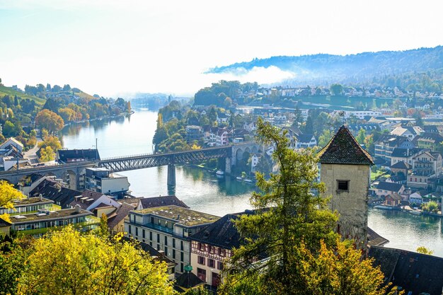 Foto panoramablick auf die altstadt von schaffhausen, schweiz, von der munot-festung aus