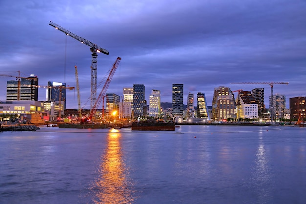 Panoramablick auf moderne Gebäude in Oslo Norwegen