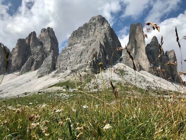 Foto panoramablick auf schneebedeckte berge gegen den himmel