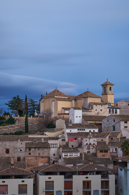 Foto panorâmica da bela cidade de cehegn, no noroeste de múrcia, espanha